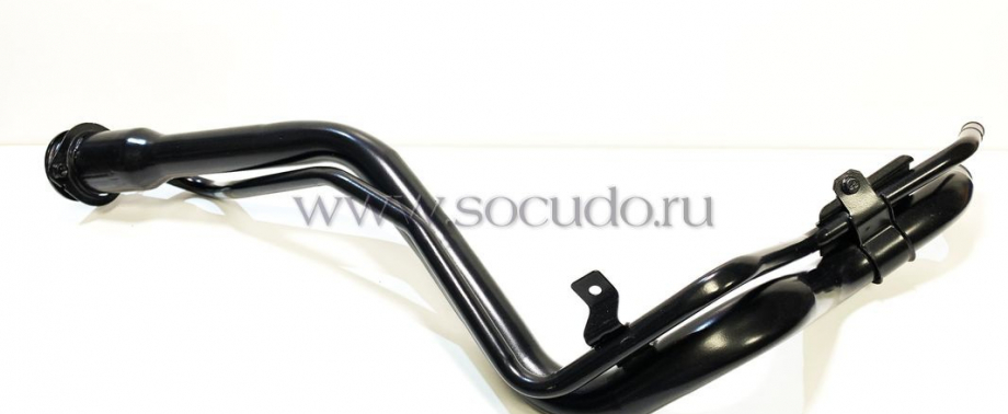 Заливная горловина топливного бака Лансер 9